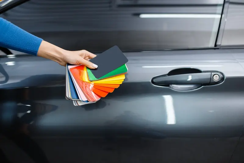 広島のカーラッピングならしゃかりき｜しゃかりきのカーラッピングは、フィルムで車色や質感を変え、保護までできる施工サービスです。